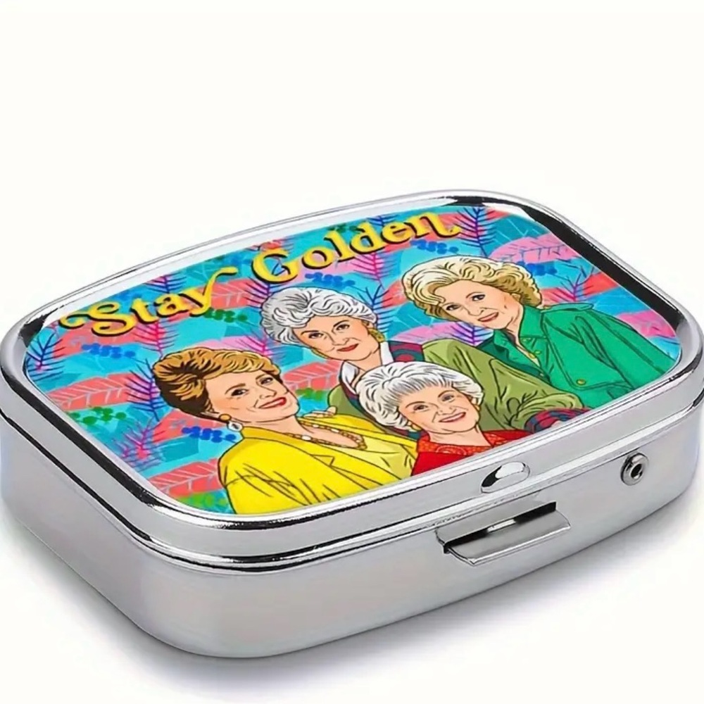 BRAND NEW GOLDEN GIRLS PILL BOX - Picture 2 of 3
